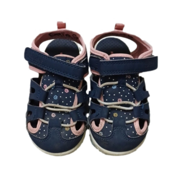 Carter's toddler velcro closed-toe sandals size 8 💮 - Picture 1 of 5